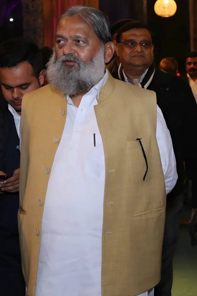 Anil Vij Photo