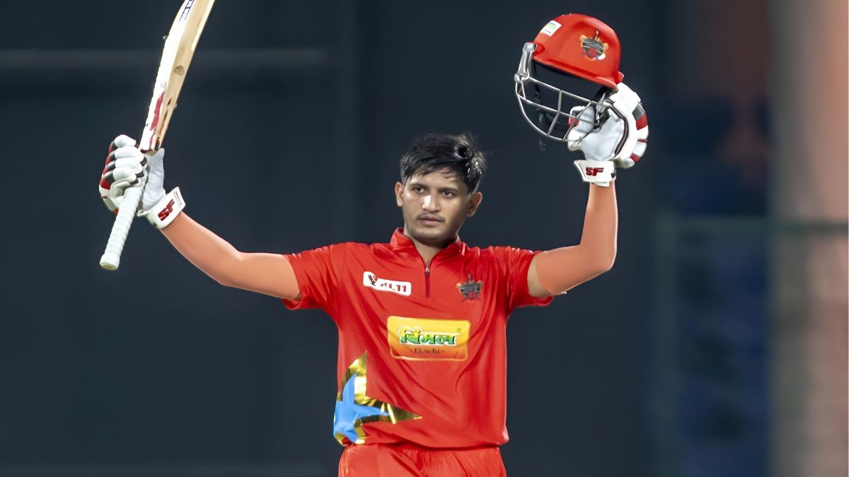 प्रियंश आर्य ने CSK के ख़िलाफ़ जड़ा सबसे तेज़ शतक